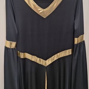 Black and Gold Long Sleeve Dress